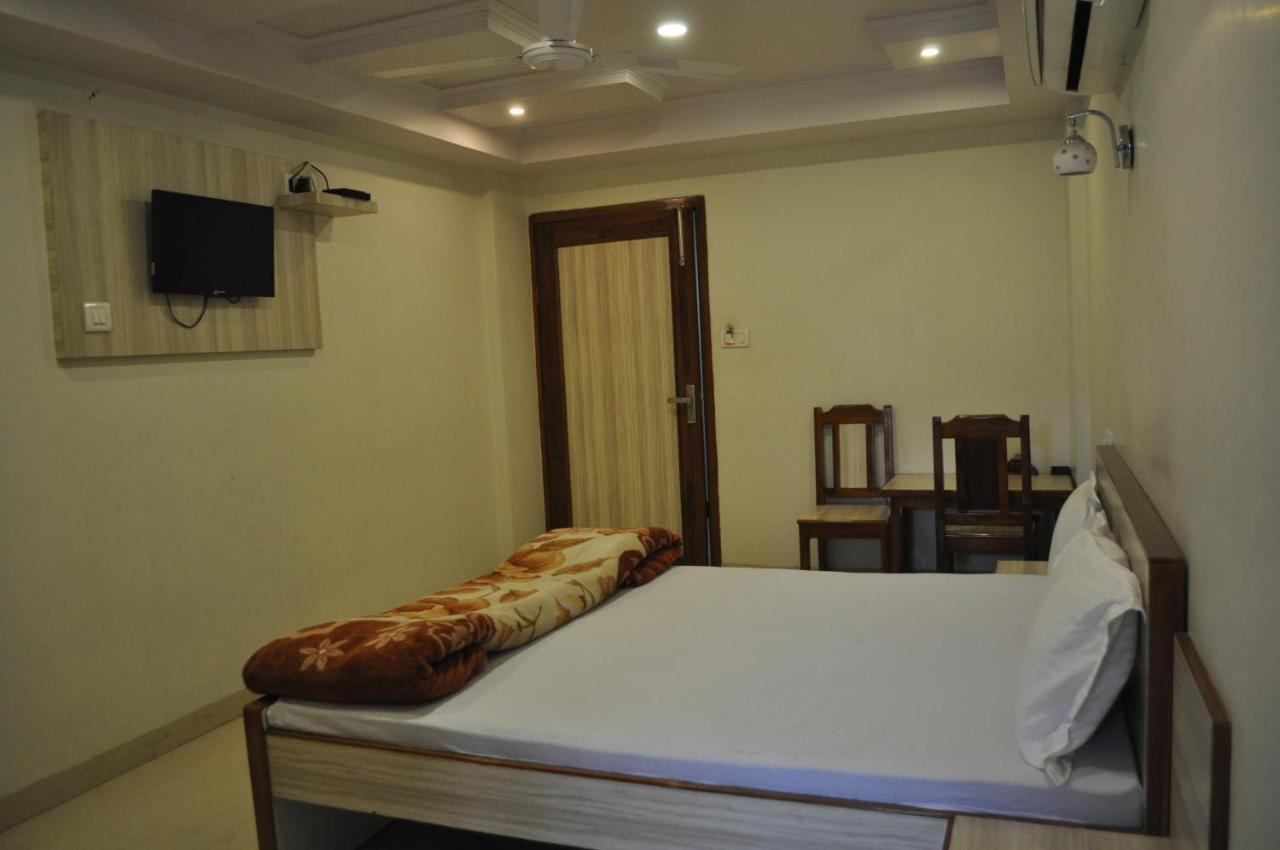 Simla Hotel Jaipur Exterior photo